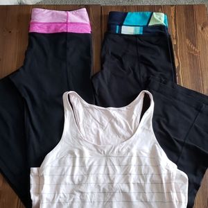 Size 10 lot 2 pairs of grooves and 1 tank